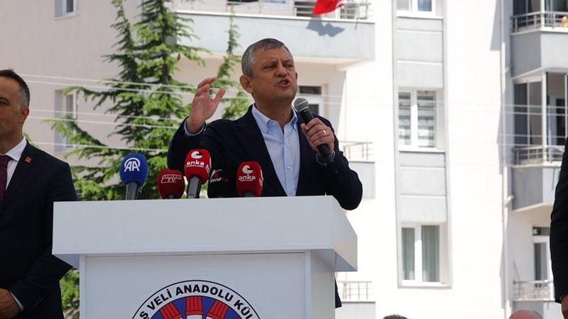 Özgür Özel: Gerekirse bu başı vereceğim ama baş eğmeyeceğim