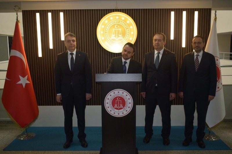 Adalet Bakanı Gürlek’ten Kocaeli Adliyesine ziyaret