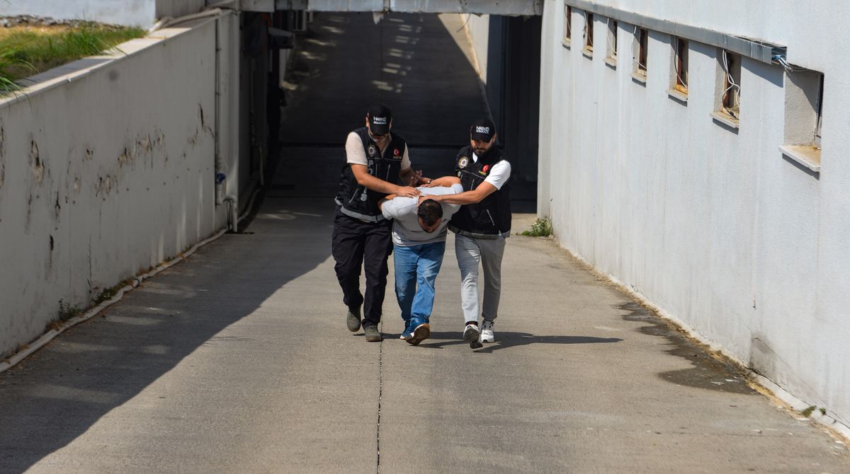 Adana'da 283 bin hap operasyonu: 1 tutuklama