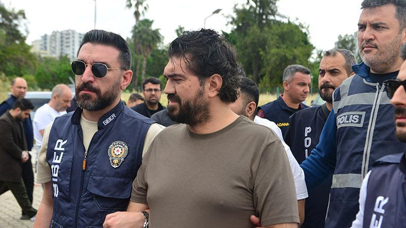 Adana merkezli yasa dışı bahis operasyonu şüphelileri, adliyeye sevk edildi