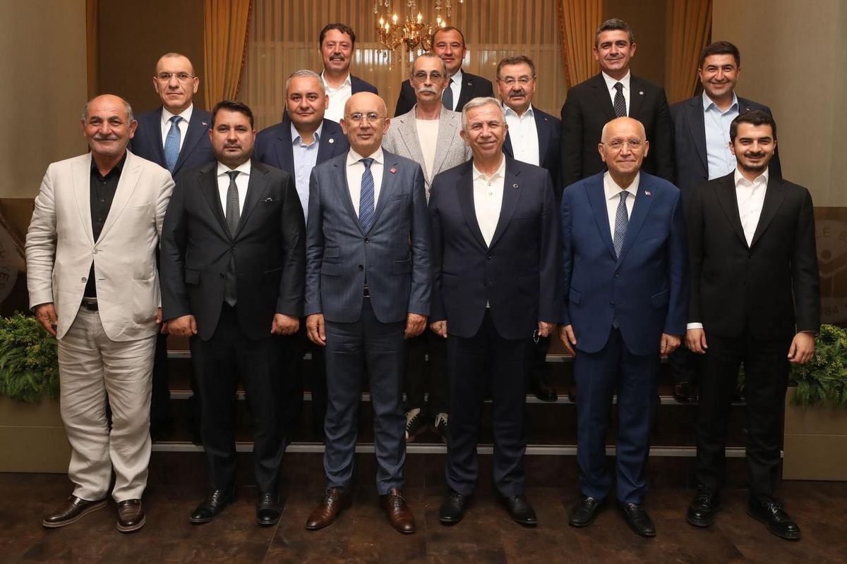 Ankara'yı sarsan iddia: 4 CHP'li belediye başkanı AK Parti'ye geçecek