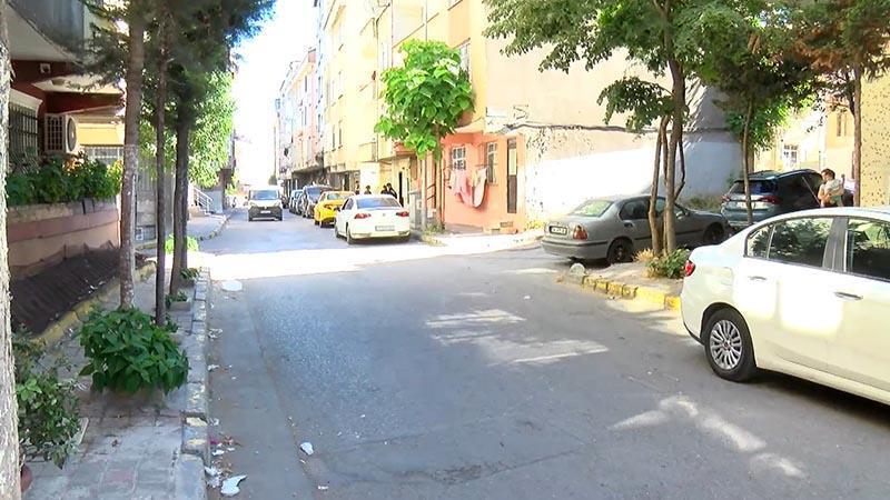 Bağcılar'da takip ettikleri sürücüye silah doğrultup araçtaki 2 milyon 568 bin lirayı çaldılar