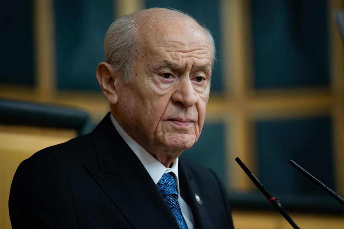 Bahçeli kürsüden Özel'e seslendi: Ateşe körükle gitmemeli, aklı selimle hareket etmelidir
