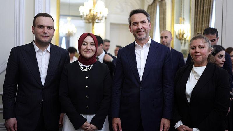 Bakan Bayraktar, Londra’da Sıfır Atık Vakfı Bilgilendirme Toplantısına katıldı