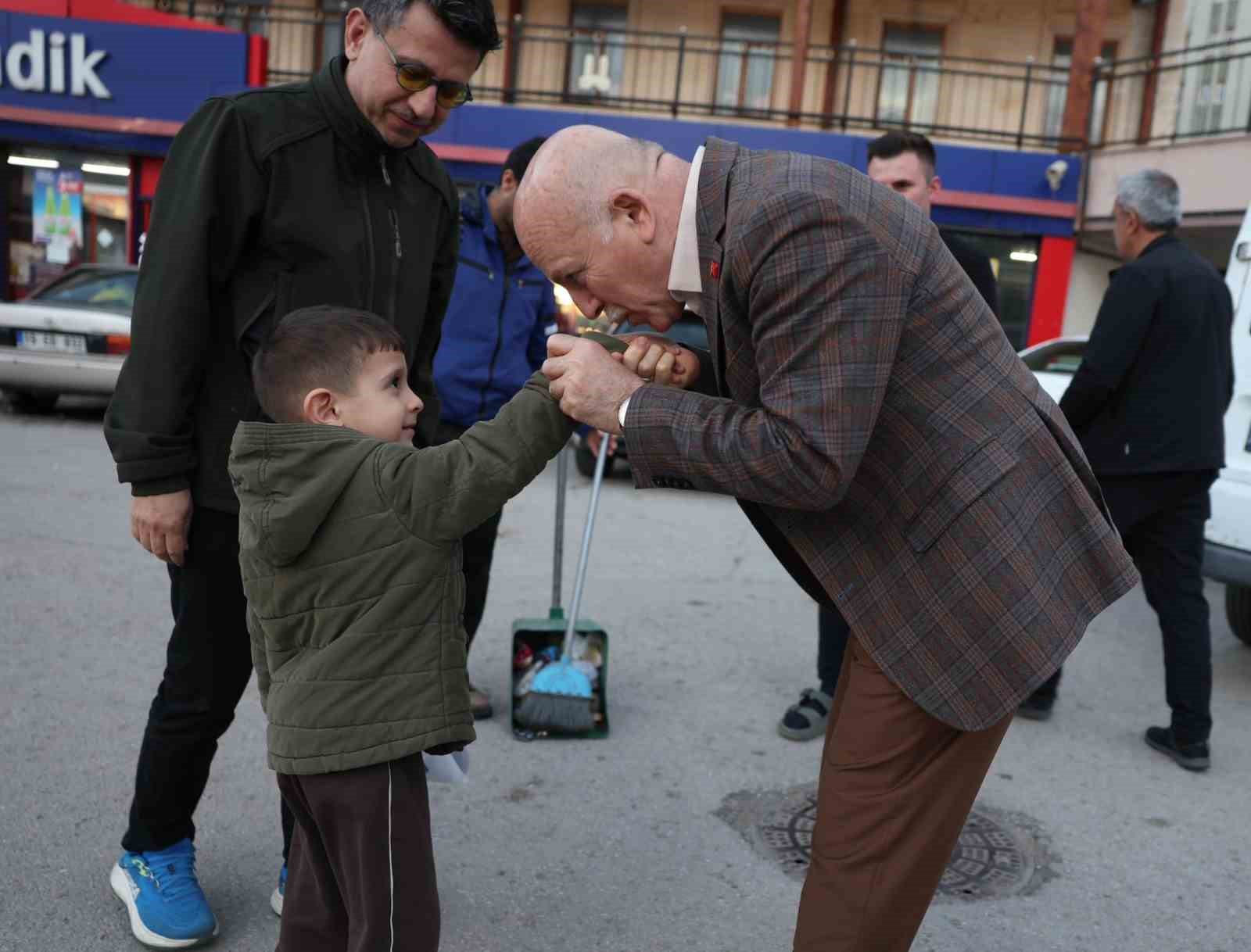 Başkan Sekmen; 