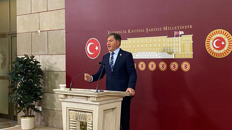CHP'li Emir: Genel Başkan, 45 gün içinde kurultayı toplamak zorunda