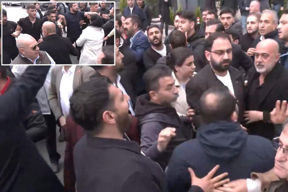 CHP Genel Merkezi'nde tahliye gerginliği! Büyük arbede yaşandı