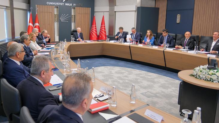 CHP MYK toplandı! Hedef partiyi böldürmemek