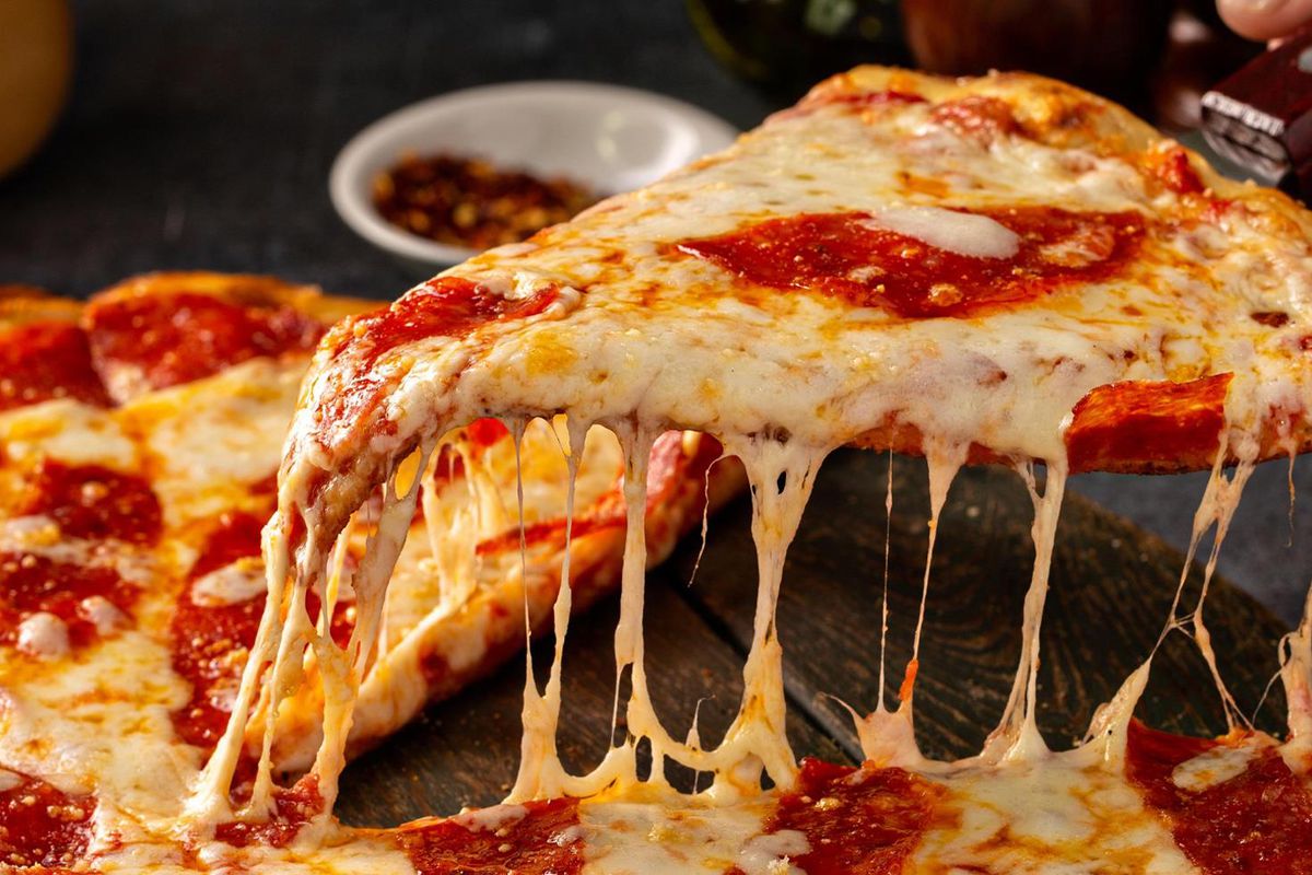 Dev pizza zinciri satıldı! Türkiye'de yüzlerce şubesi kapatılmıştı