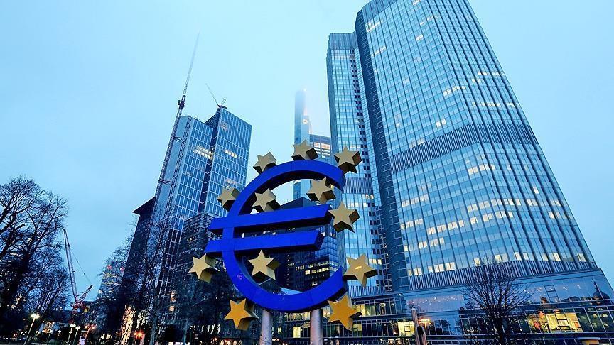 Euro Bölgesi 7,8 milyar euro dış ticaret fazlası verdi
