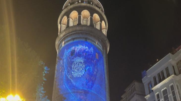 Galata Kulesi'nde Sıfır Atık Haftası ile ilgili ışık gösterisi