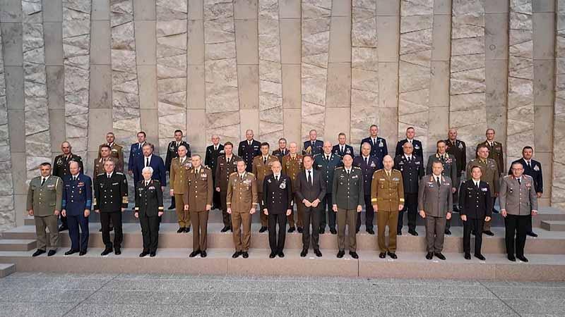 Genelkurmay Başkanı Orgeneral Bayraktaroğlu, NATO Türk Askeri Temsil Heyeti Başkanlığı’nı ziyaret etti