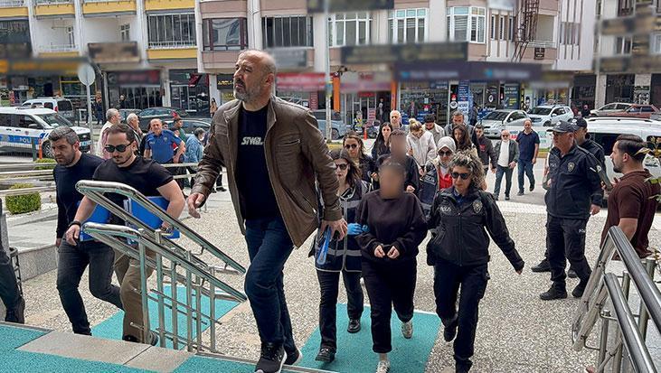 Güzellik salonunda şok dolandırıcılık! Müşterileri oyalayıp mobil bankacılıktan kredi çektiler