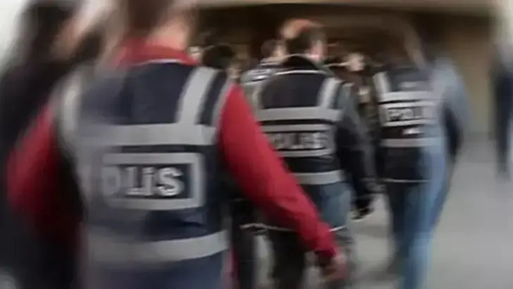 İstanbul'da ünlülere uyuşturucu operasyonu: 25 gözaltı kararı