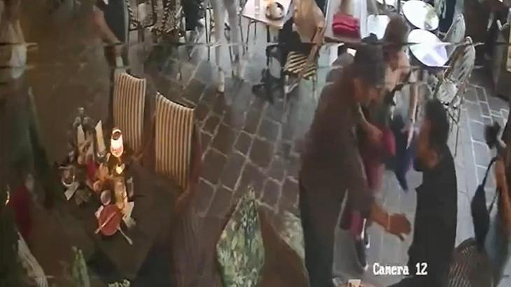 İstanbul'da iş insanına kanlı pusu: 'Dövmen çok güzel abi' dedi, dehşet saçtı
