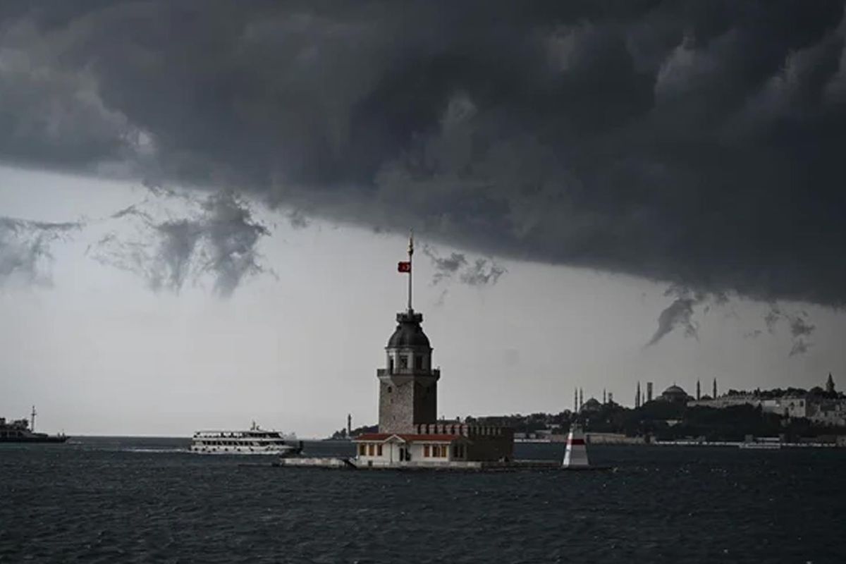 İstanbullulara Meteoroloji'den 