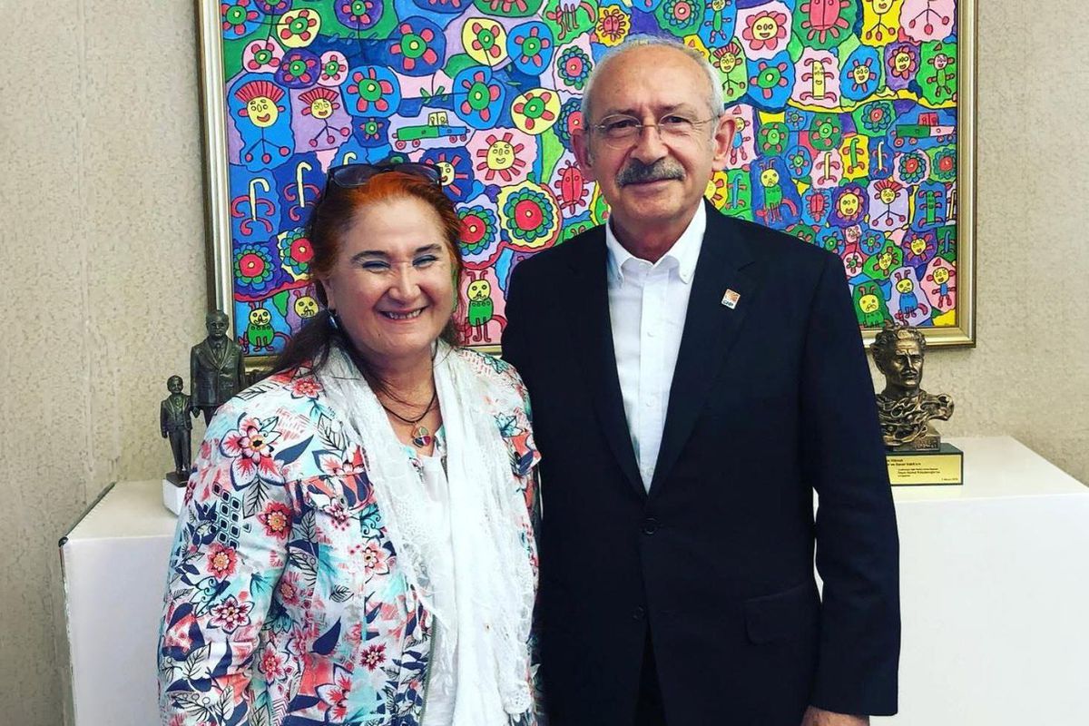 Kılıçdaroğlu'nun en sevdiği sanatçılardan biriydi! Sabahat Akkiraz'dan sert çıkış