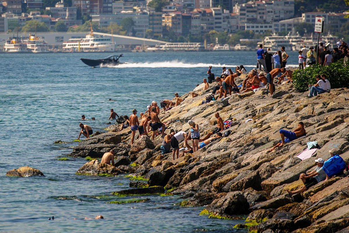 Kış geri geliyor! İstanbul'un 3 ilçesinde denize girmek yasaklandı