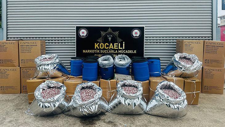 Kocaeli'de 1 ton 80 kilogram uyuşturucu ham maddesi ele geçirildi