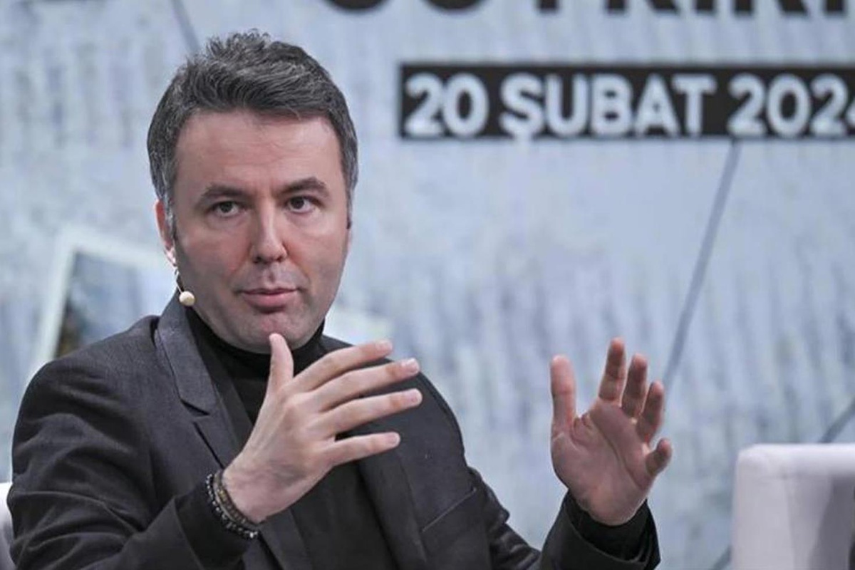 Mehmet Akif Ersoy: Kızlarla buluşmamızda maalesef hata yapmışızdır