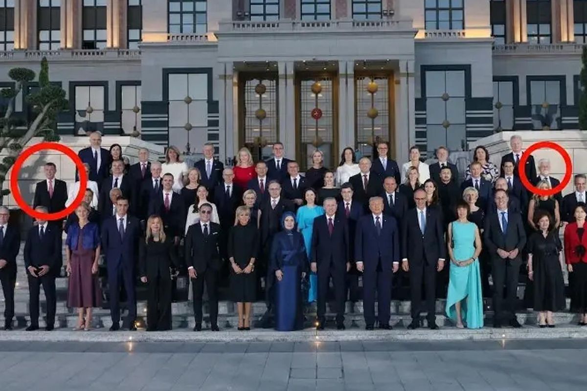 NATO Zirvesinde sıra dışı olay! Çift başlılık Ankara'ya uzandı