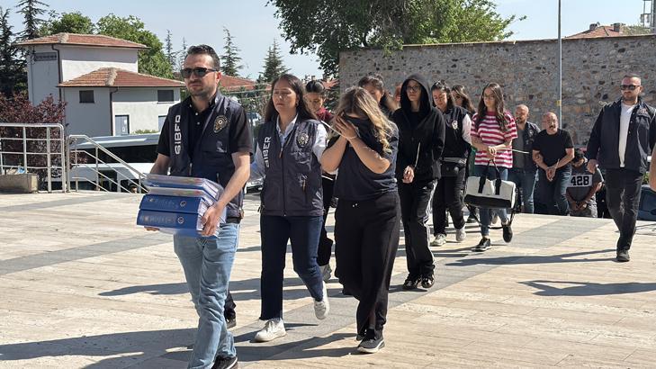 Nevşehir merkezli 'yasa dışı bahis' operasyonu: 34 şüpheli adliyede