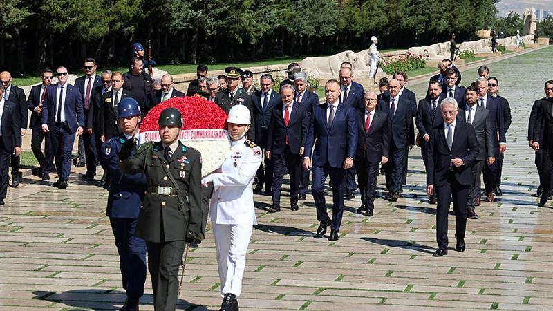Polonya Cumhurbaşkanı Nawrocki, Anıtkabir'i ziyaret etti