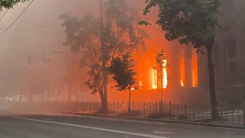 Rusya, Ukrayna'nın başkenti Kiev'i balistik füzelerle hedef aldı