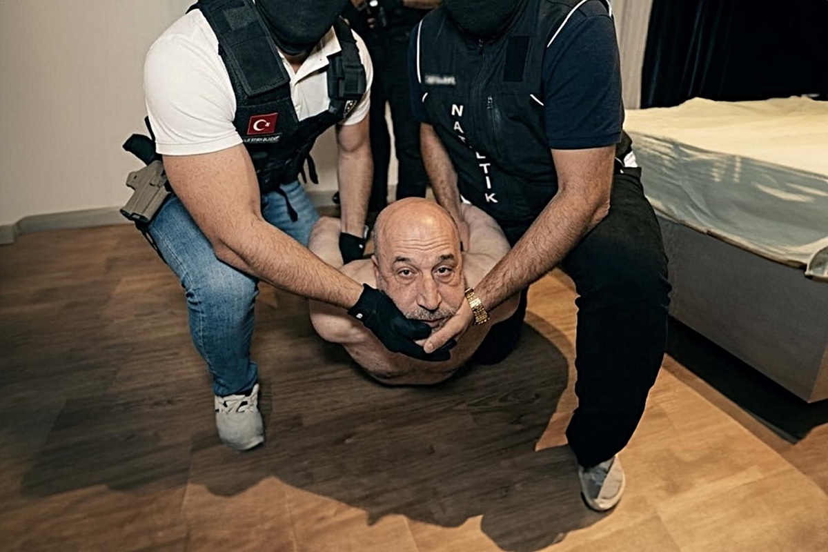 Sahte kimlik de kurtaramadı! İslam Yakut'un yakalanma anı kamerada