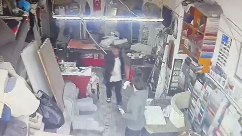 Sarıyer’de yemek borcunu isteyen komşusunu silahla tehdit etti: 'Hepinizi vuracağım'