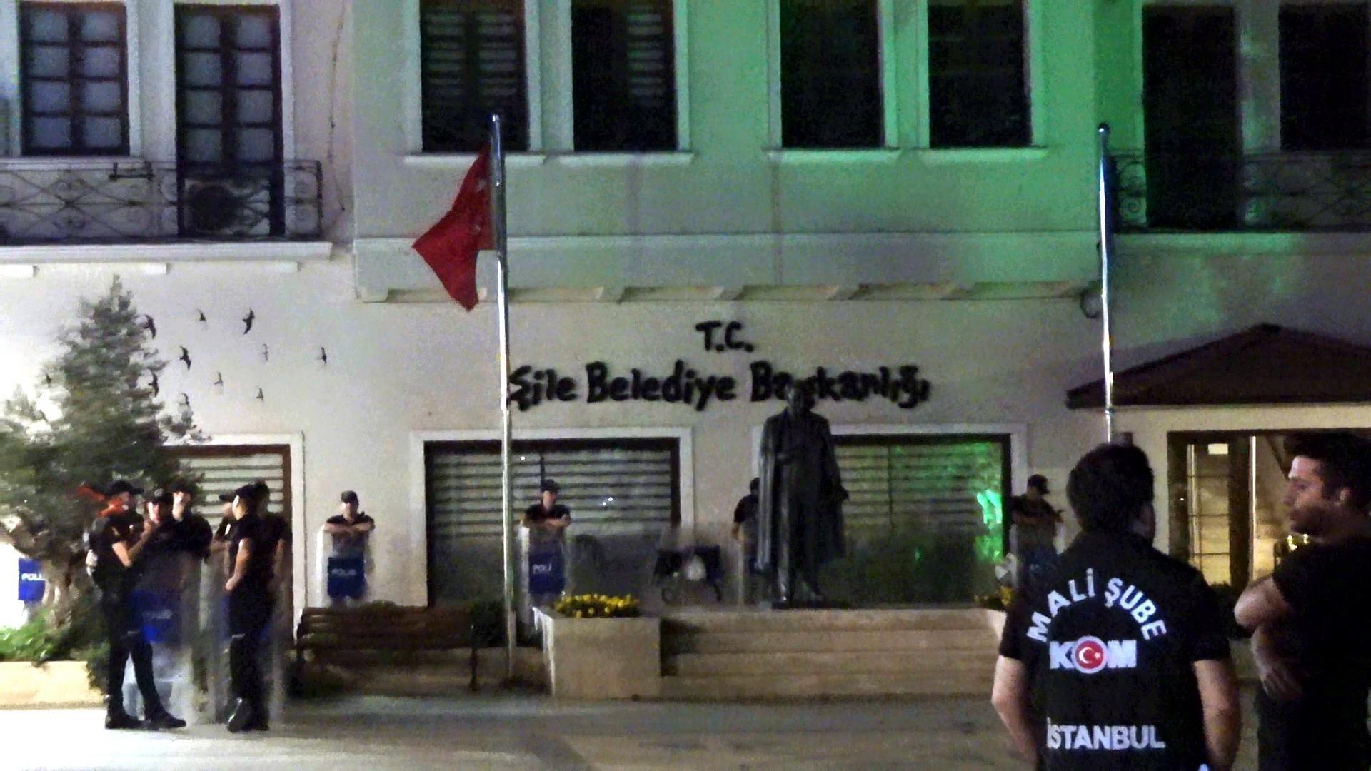 Şile Belediyesi'ne yönelik soruşturmada 13 şüpheli tutuklandı