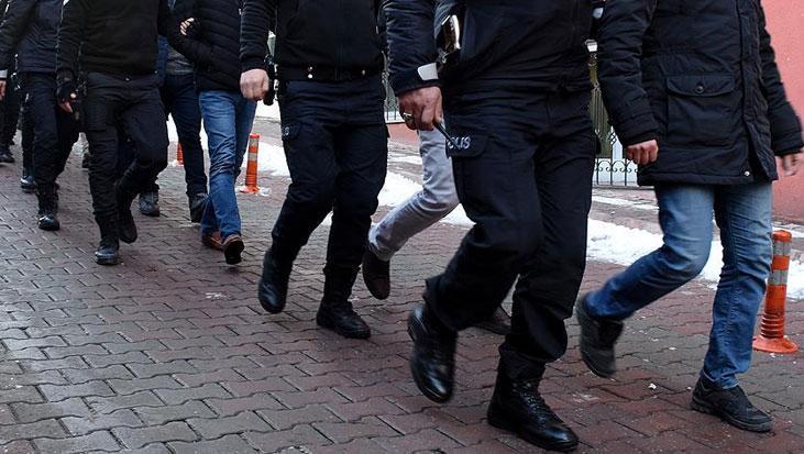 Sosyal medyada suç örgütlerini övüyorlardı! 54 ilde eş zamanlı operasyon: 258 gözaltı