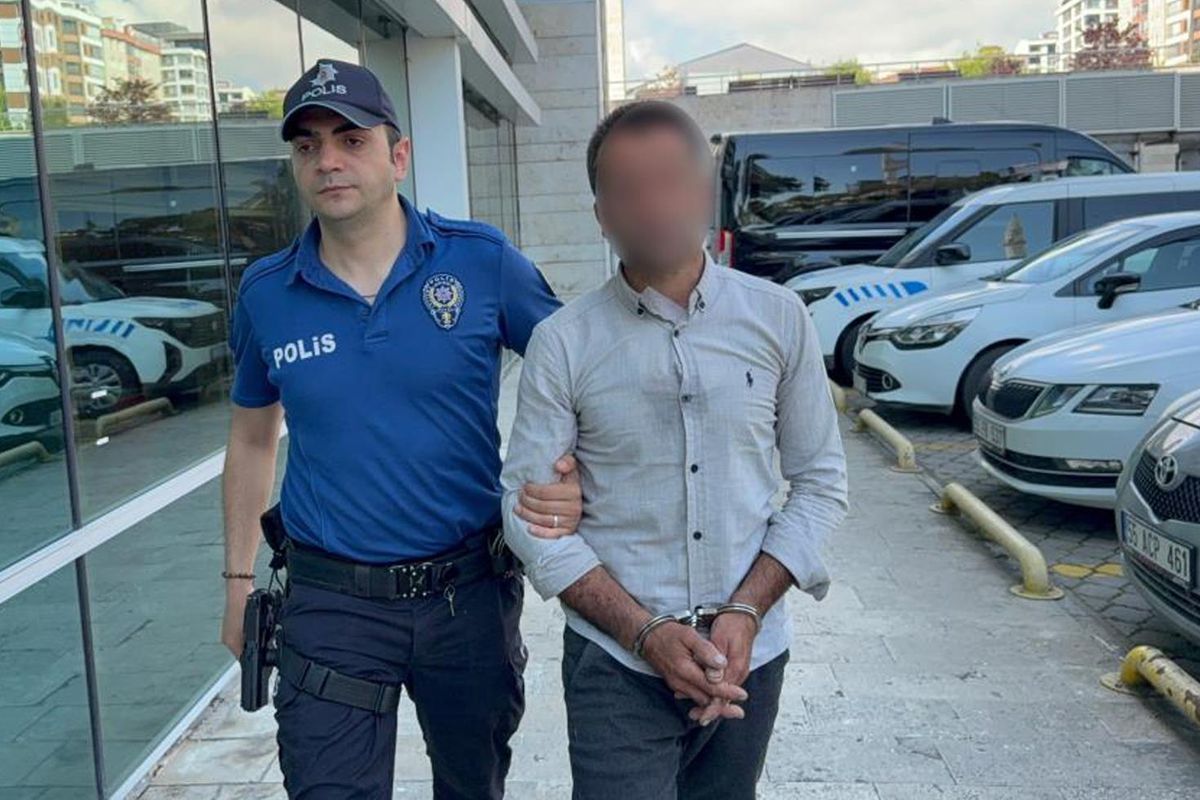 Tamirci alacak tartışmasında müşterisini yaktı