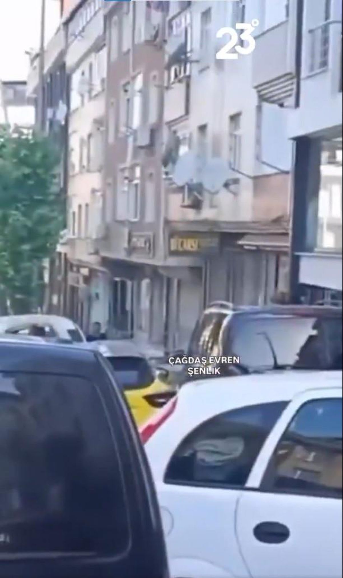 Trafikteki kavga vahşetle bitti: 1 ölü, 2 ağır yaralı