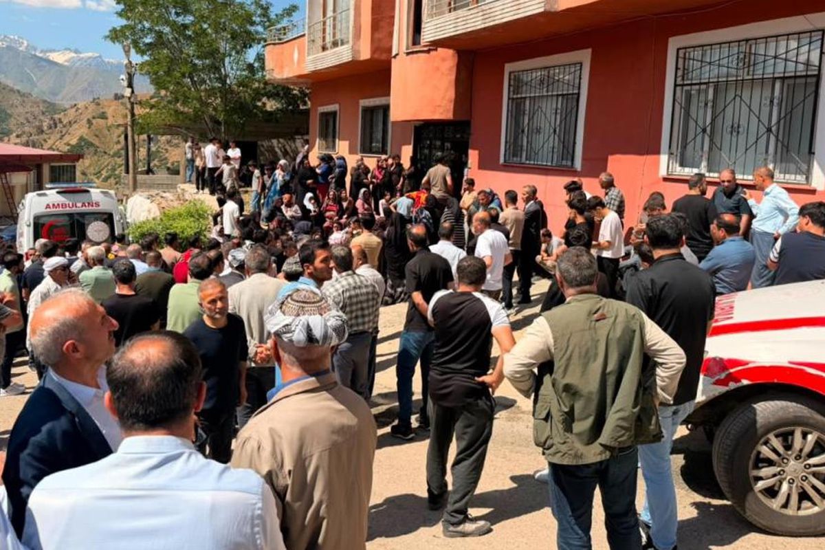 Uzman çavuş kayınpederinin evini bastı! 4 kişi hayatını kaybetti
