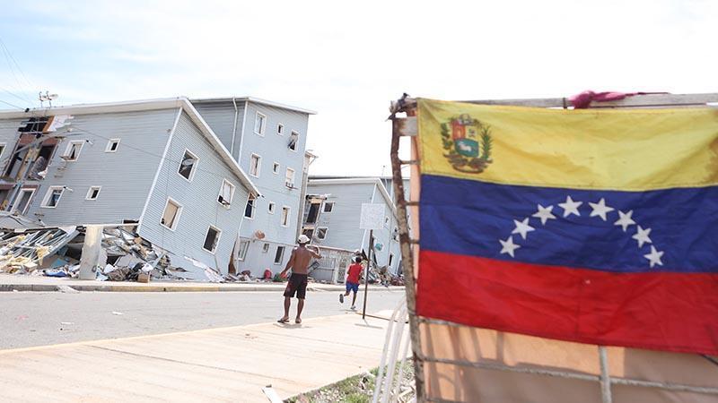 Venezuela'daki depremlerde hayatını kaybedenlerin sayısı 1719'a yükseldi