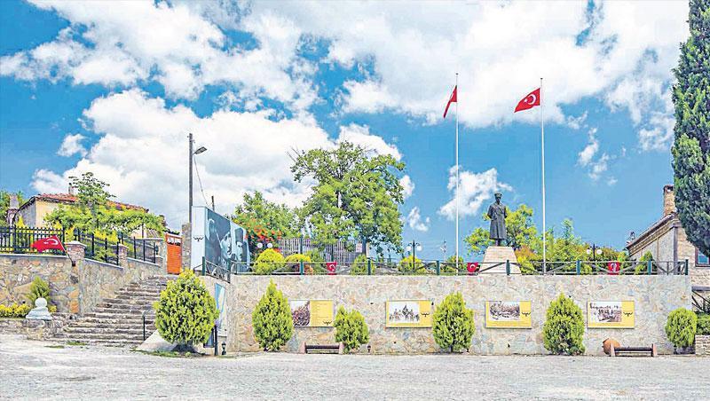 10 köyde örnek bir kalkınma modeli yarattı