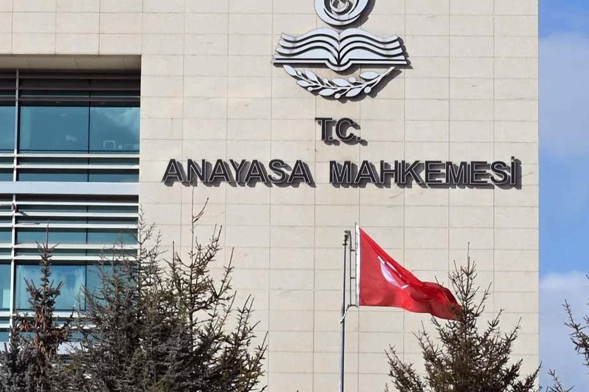 AYM'den CHP'nin 