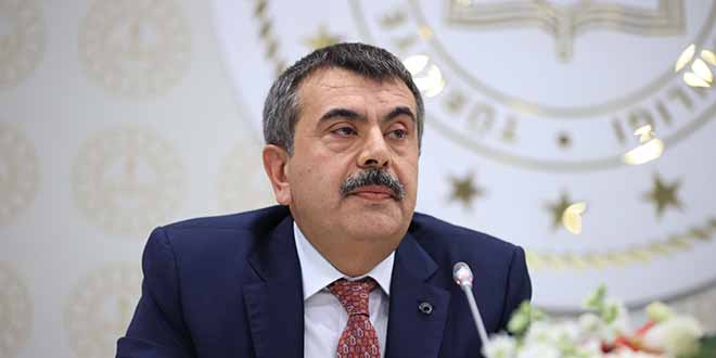Bakan Tekin: Öğrenciler yeteneklerine göre okul tercih edecek