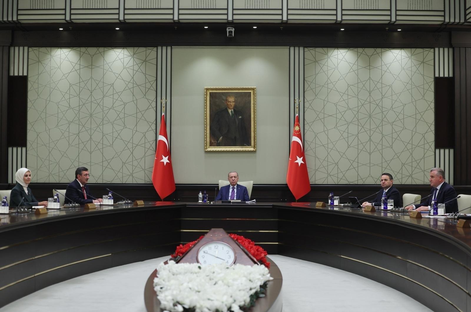 Cumhurbaşkanlığı Kabinesi toplandı