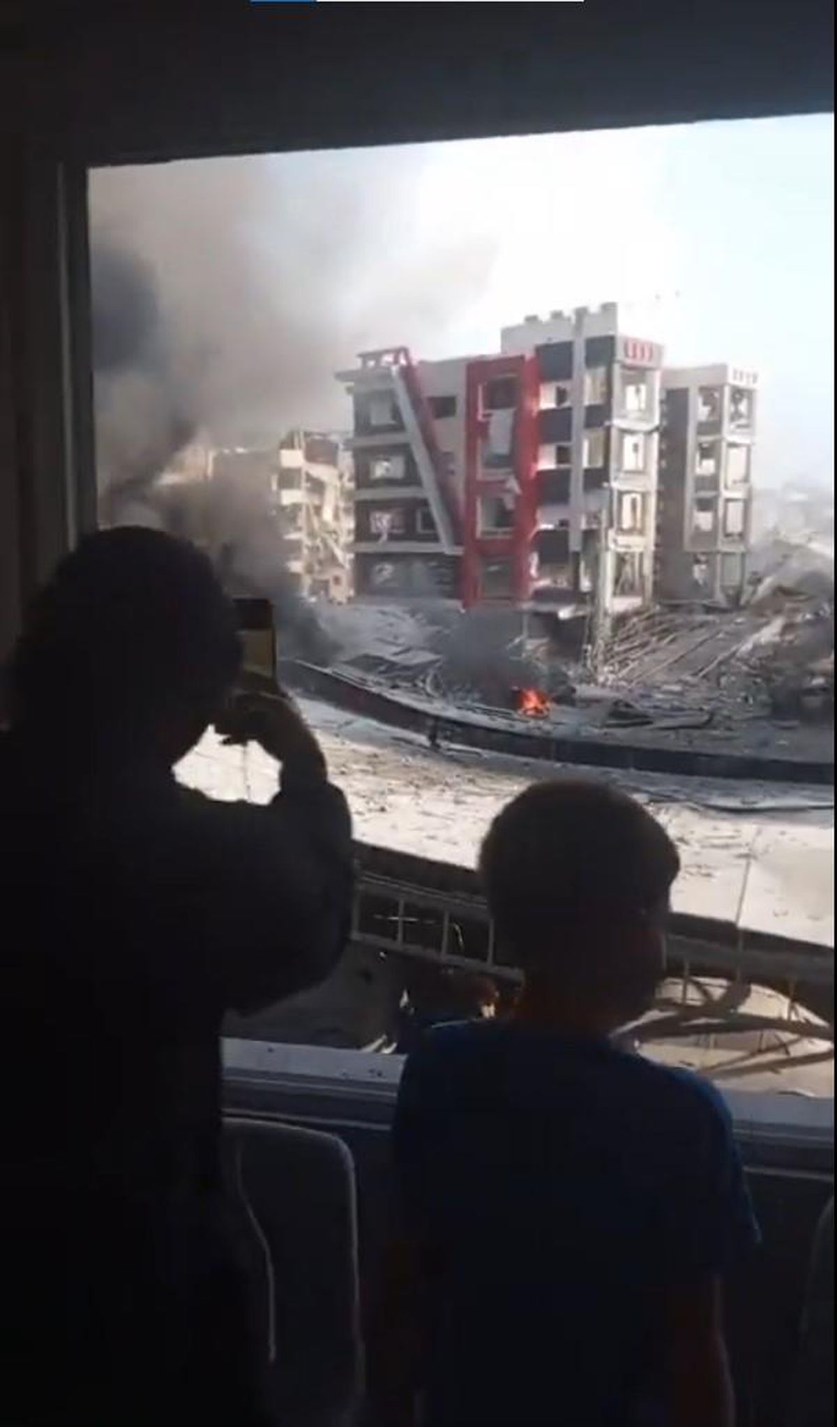 İsrail, Lübnan'da hastaneyi vurdu! Çok sayıda ölü ve yaralı var