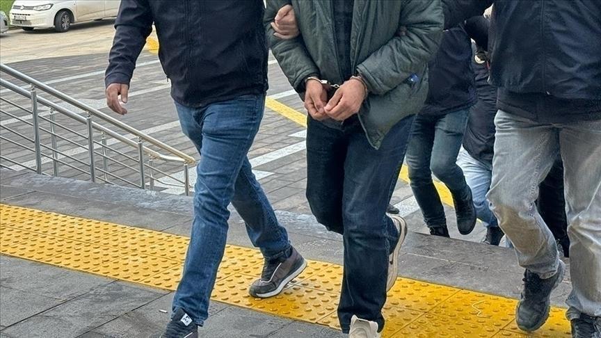 İstanbul ve Adana'da silah kaçakçılığı operasyonu: 5 gözaltı