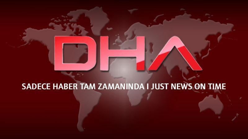 İzmir’de lastiği patlayan TIR, bariyerlere çarpıp devrildi: 2 ölü