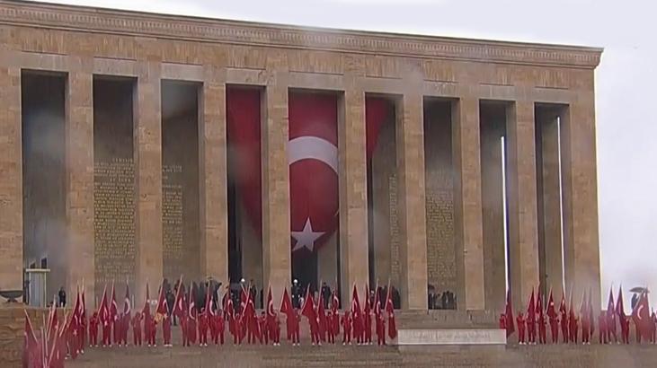 Son dakika... Bakan Tekin, 81 ilden çocuklarla Ata'nın huzurunda