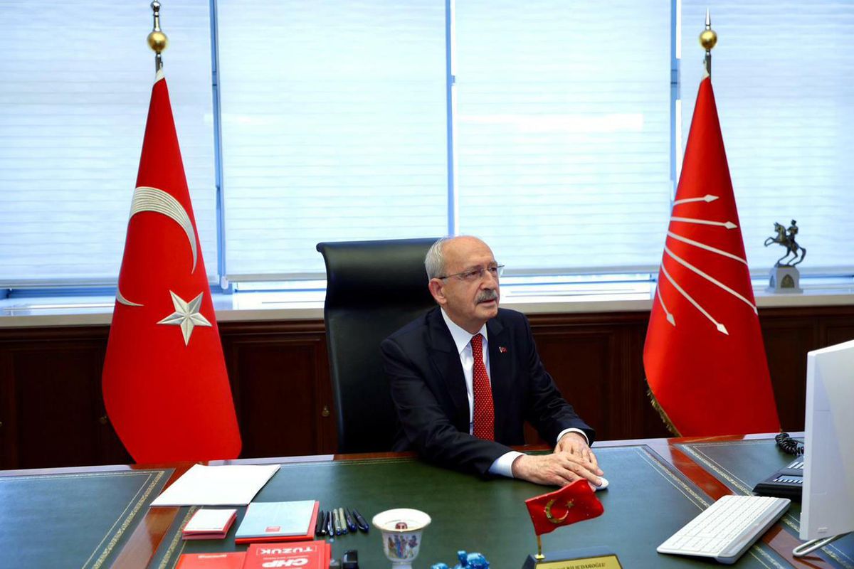 Ünlü oyuncudan Kılıçdaroğlu'na zehir zemberek mektup: Sizden arınmış bir ülke istiyorum